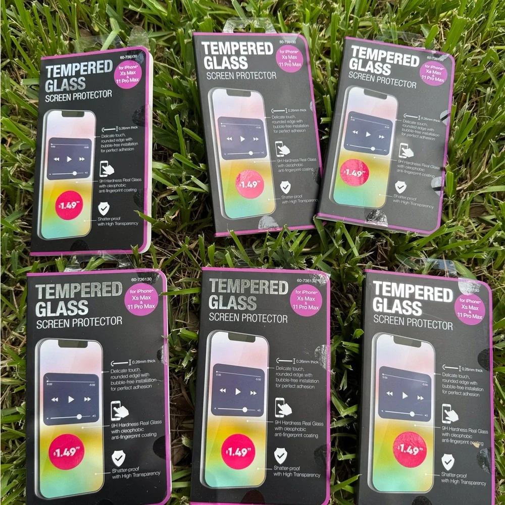 Tempered Glass Screen Protector for Smartphones - Black